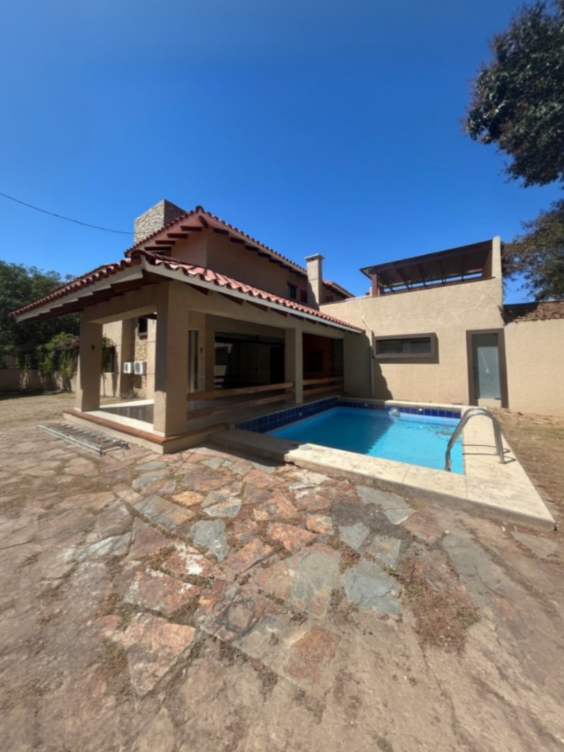 En Alquiler a $us 1,500 Foto 14