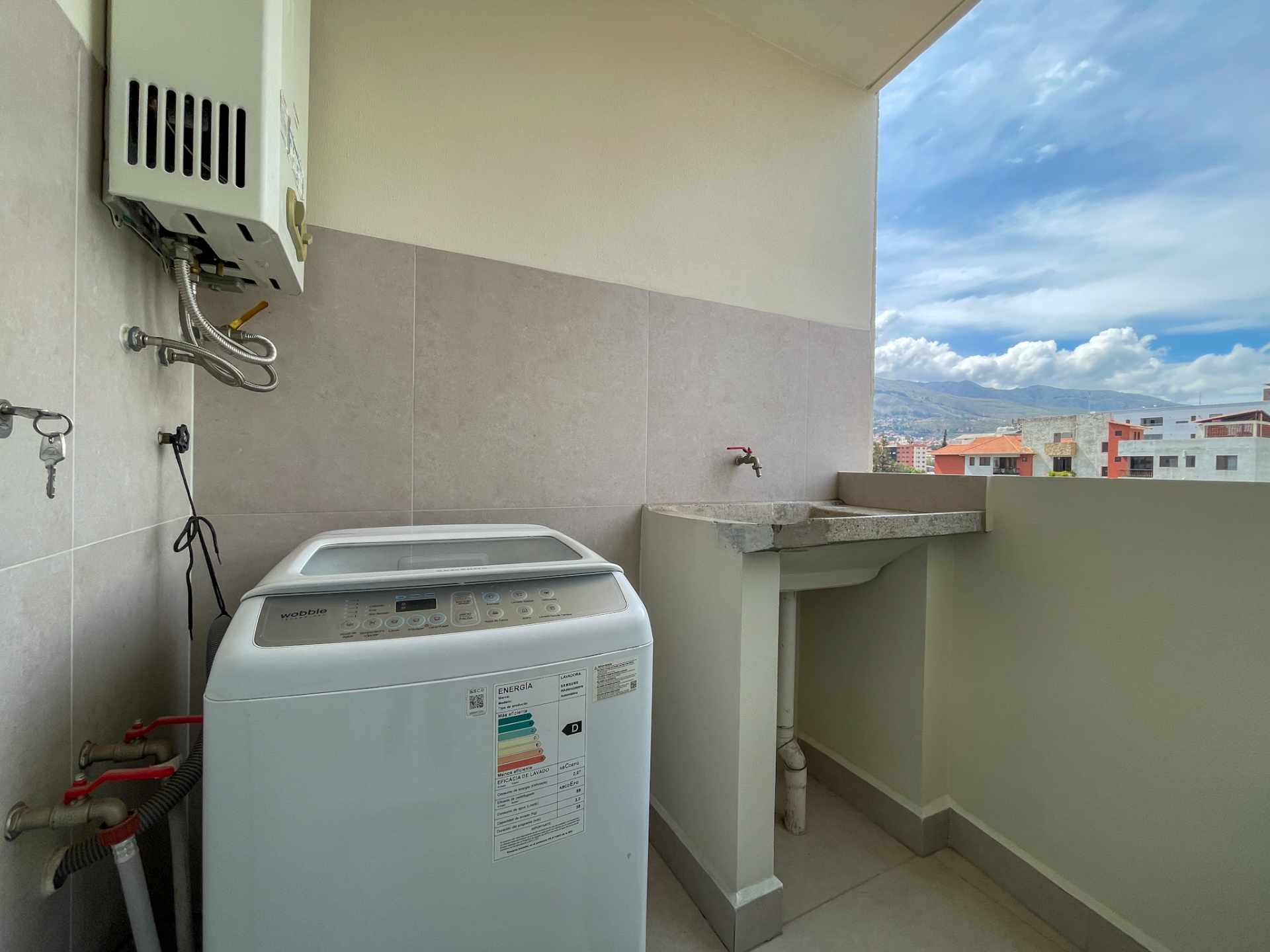 En Alquiler a $us 550 Foto 35