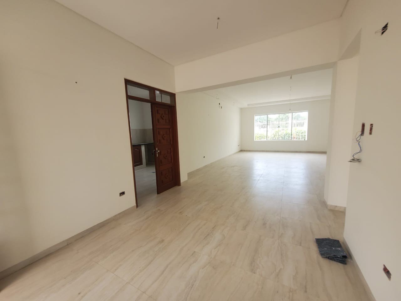 Casa en VentaAv. Las Américas Casa en venta o alquiler Foto 4