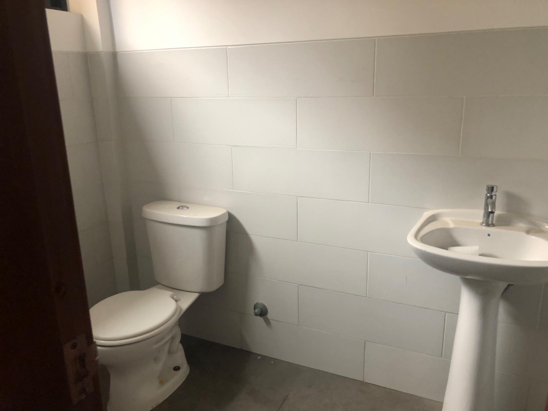 En Alquiler a $us 1,800 Foto 4