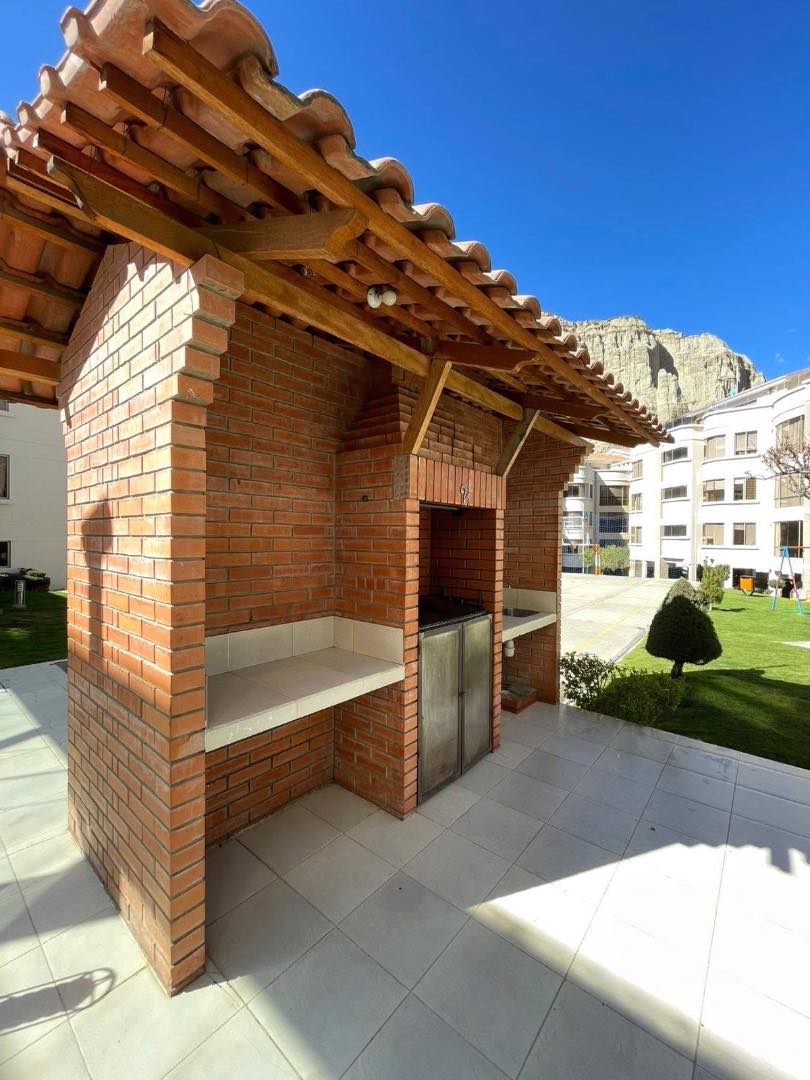 En Alquiler a Bs 5,600 Foto 4
