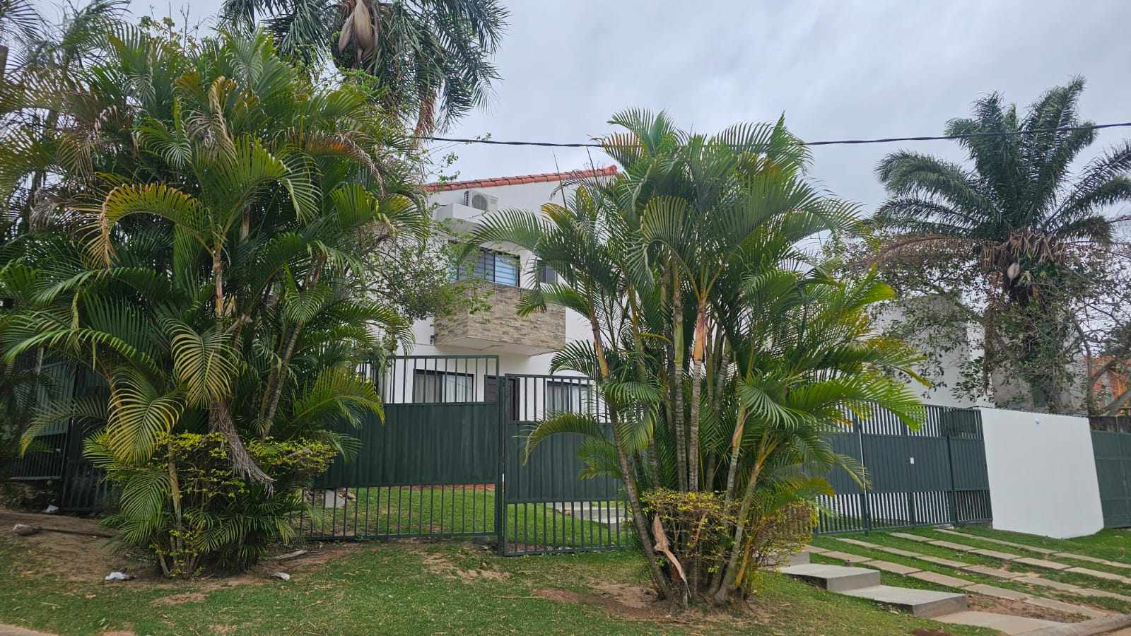 Casa en AlquilerVilla Bonita, Urubo (a 200m de la gasolinera Urubo) Foto 4