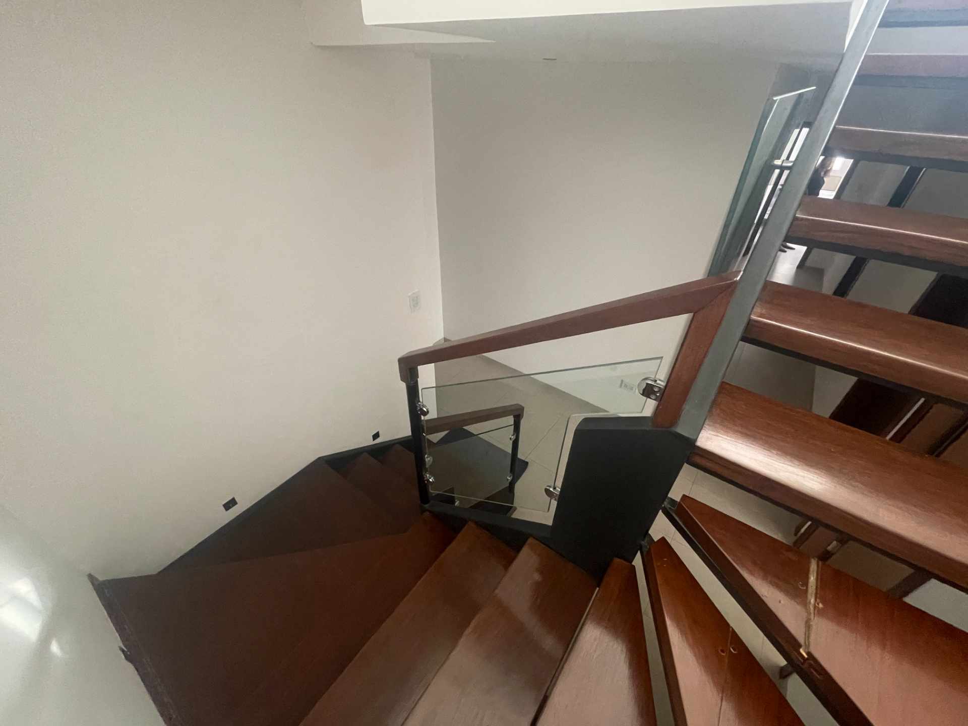 Departamento en Entre 2do y 3er anillo Este en Santa Cruz de la Sierra 3 dormitorios 3 baños 2 parqueos Foto 36