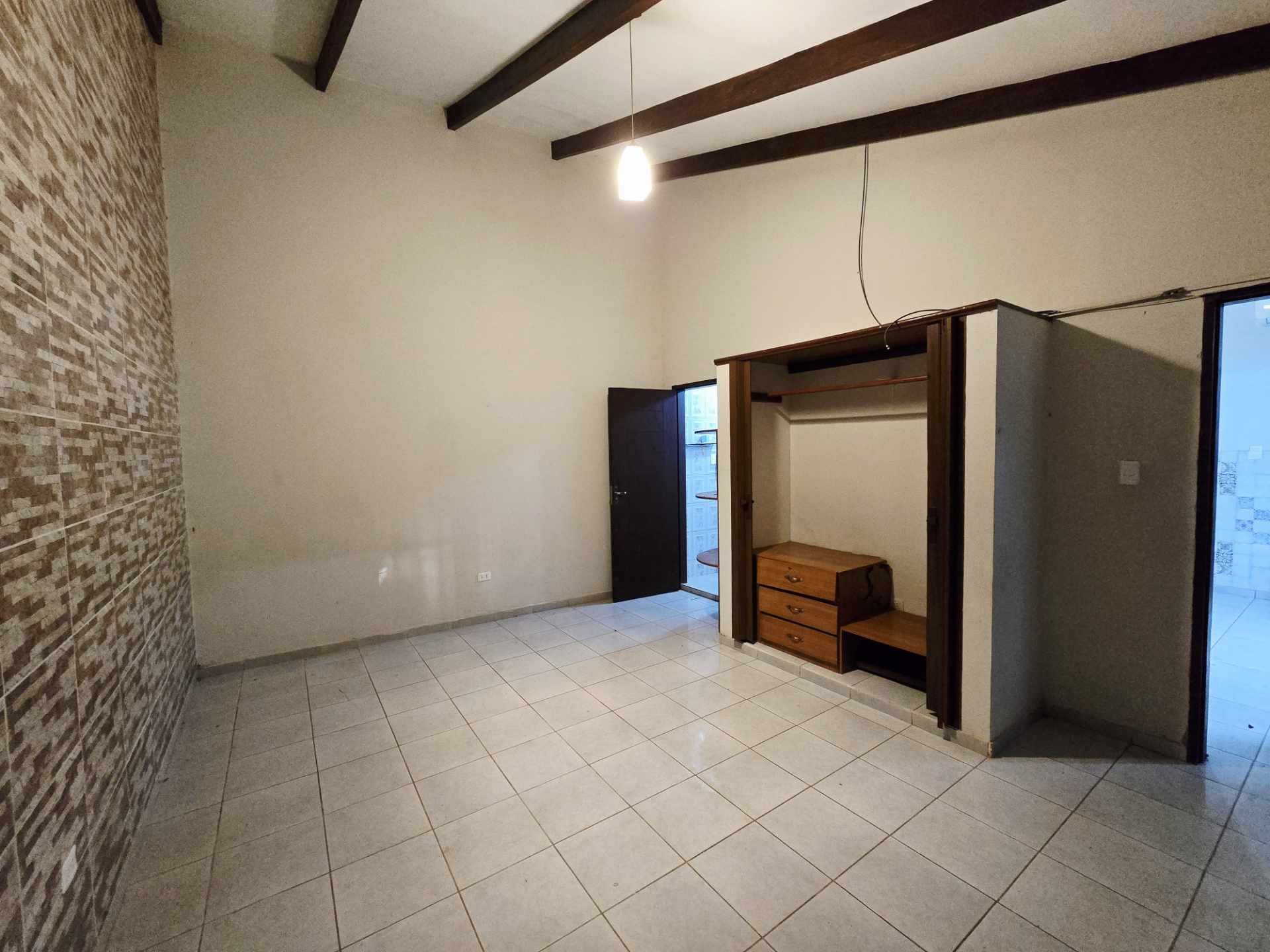 Casa en AlquilerProlongacion Beni entre 6to y 7mo anillo Foto 4
