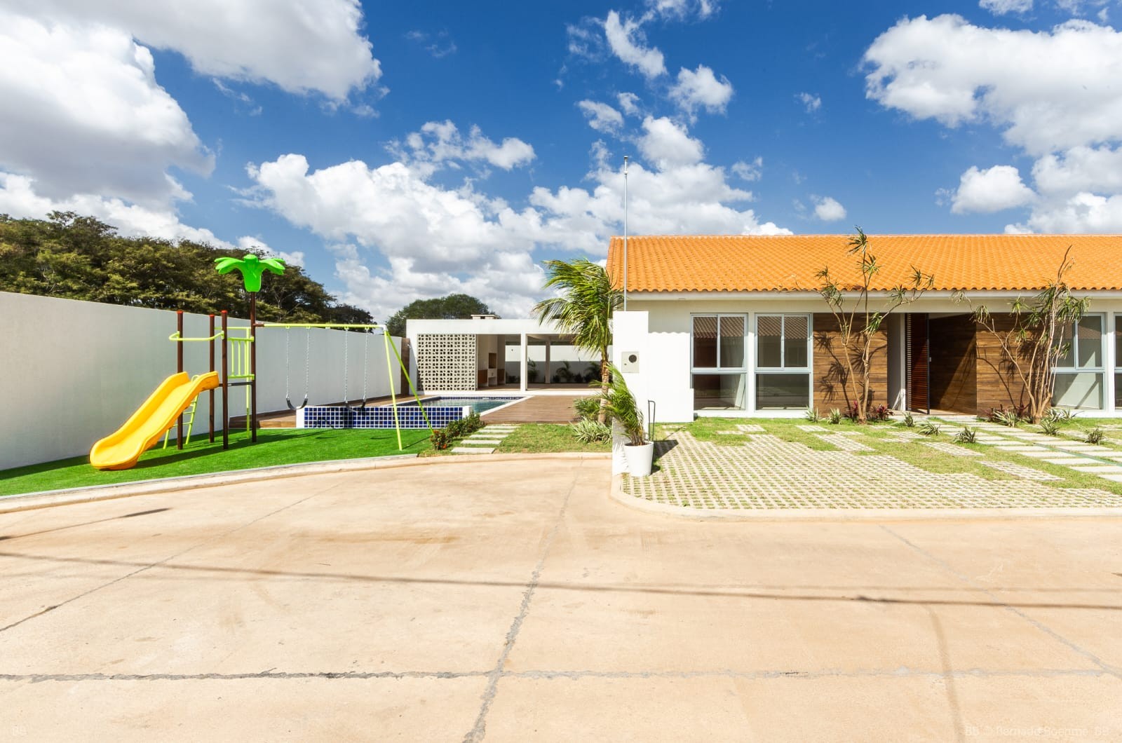 Casa en Entre 8vo y 9no anillo Norte en Santa Cruz de la Sierra 3 dormitorios 3 baños 2 parqueos Foto 32