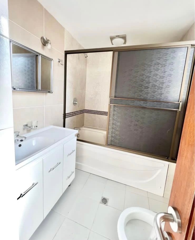 Departamento en AlquilerCalle 27 de los pinos  DEPARTAMENTO EN ALQUILER  2 dormitorios 2 baños 1 parqueos Foto 39