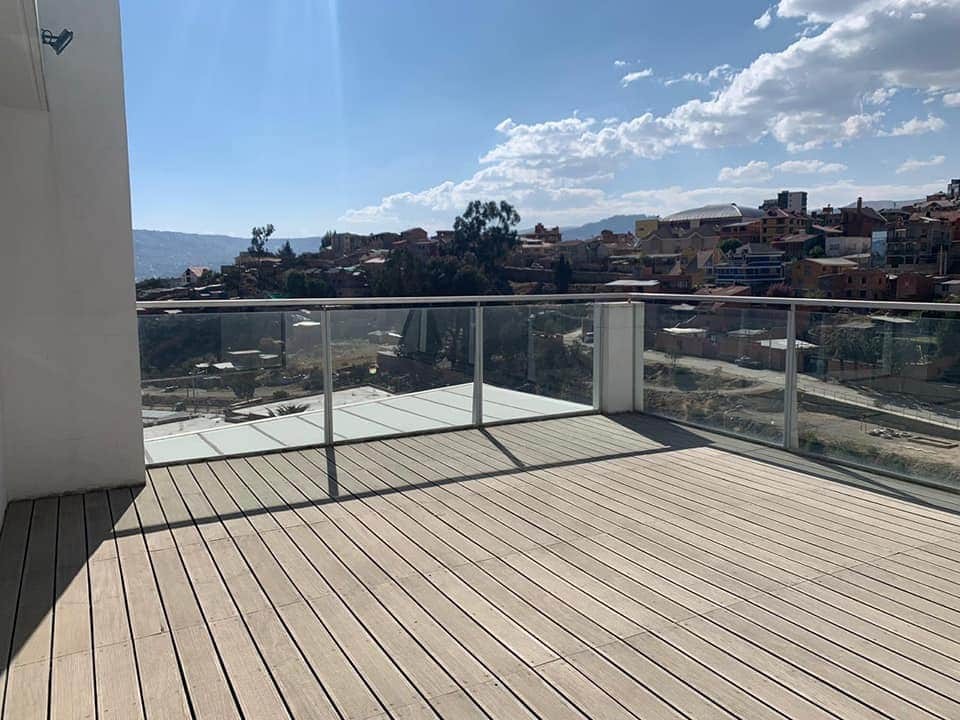 Departamento en VentaFinal Costanera de Calacoto 3 dormitorios 4 baños 2 parqueos Foto 7