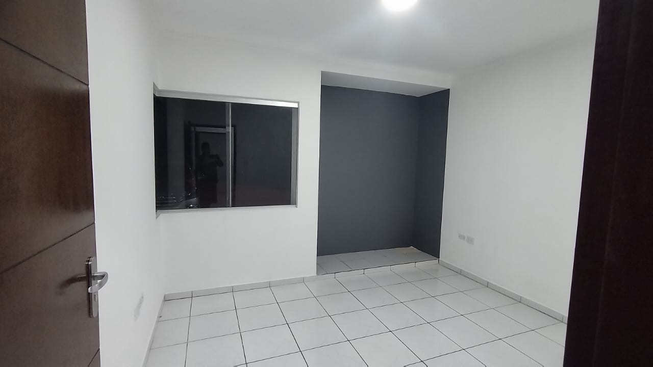 Casa en Entre 7mo y 8vo anillo Norte en Santa Cruz de la Sierra 3 dormitorios 3 baños 2 parqueos Foto 3