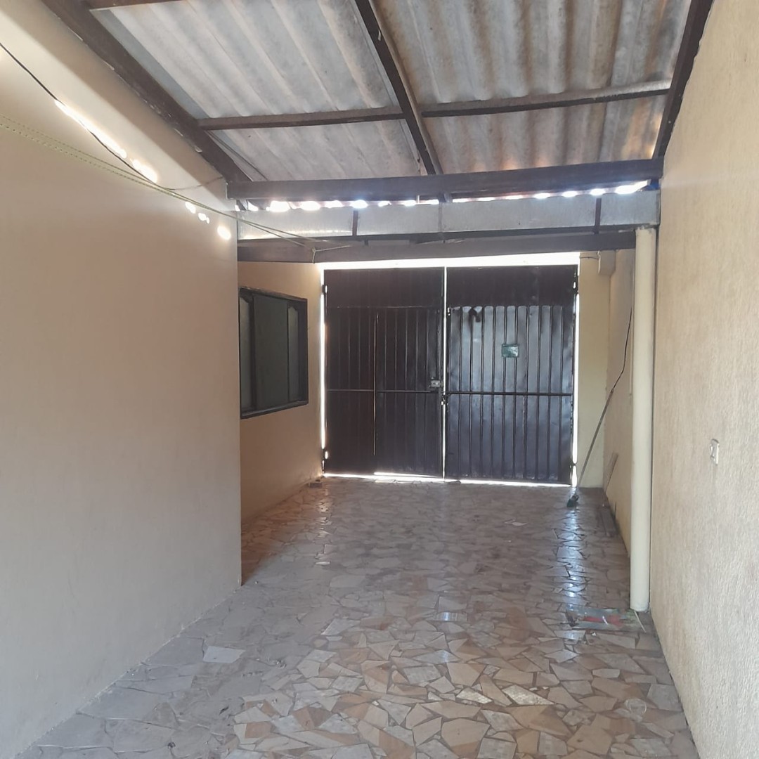 Casa en Entre 7mo y 8vo anillo Norte en Santa Cruz de la Sierra 3 dormitorios 1 baños 2 parqueos Foto 6