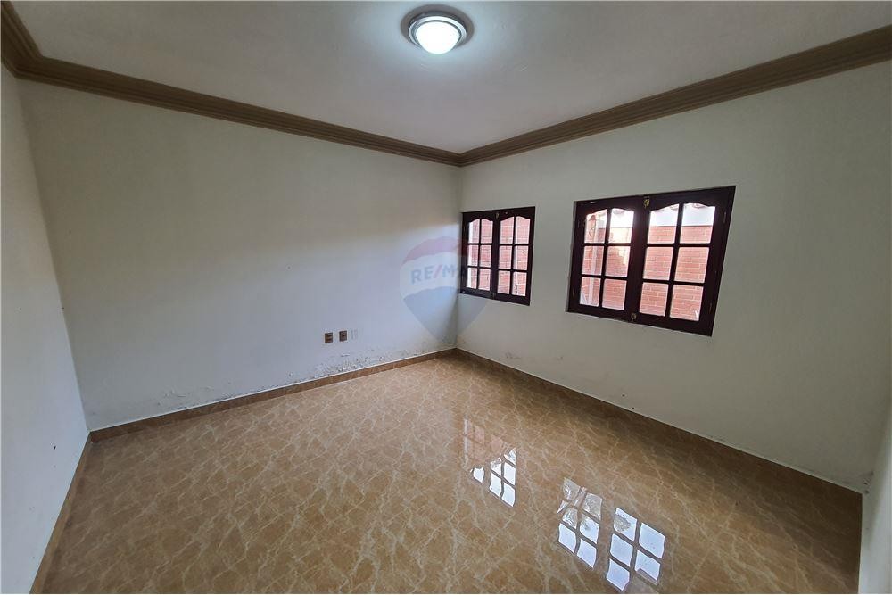 Casa en San Jorge en Tarija 4 dormitorios 4 baños 2 parqueos Foto 9