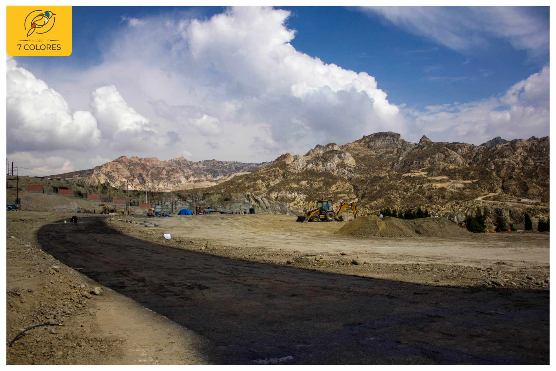 Terreno 7 COLORES - Carretera Mallasilla - El Alto Foto 1