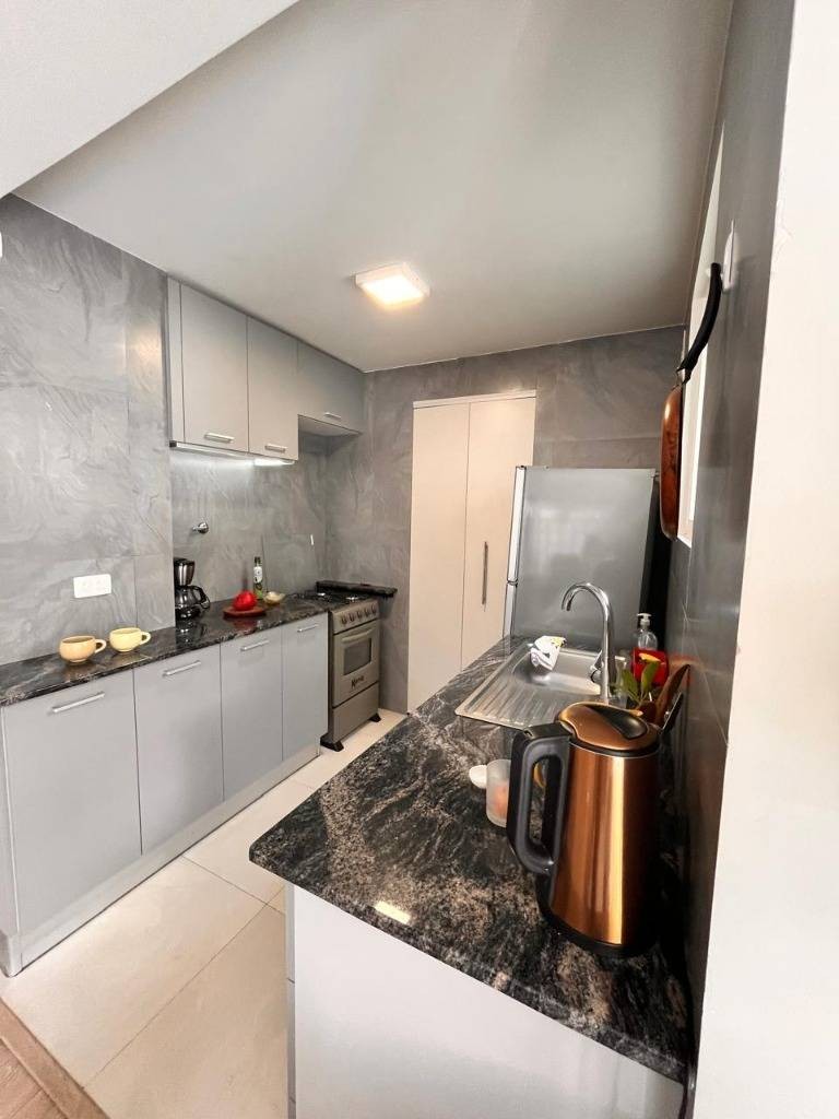 En Alquiler a Bs 3,500 Foto 3