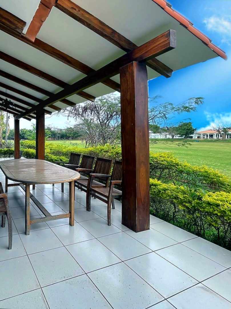 Casa en VentaZona Norte
Condominio Polo Country 5 dormitorios 6 baños 4 parqueos Foto 13