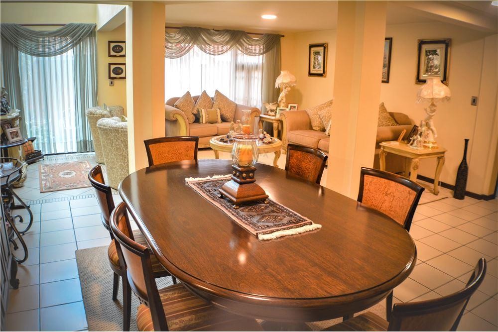 En Venta a $us 196,000 Foto 5