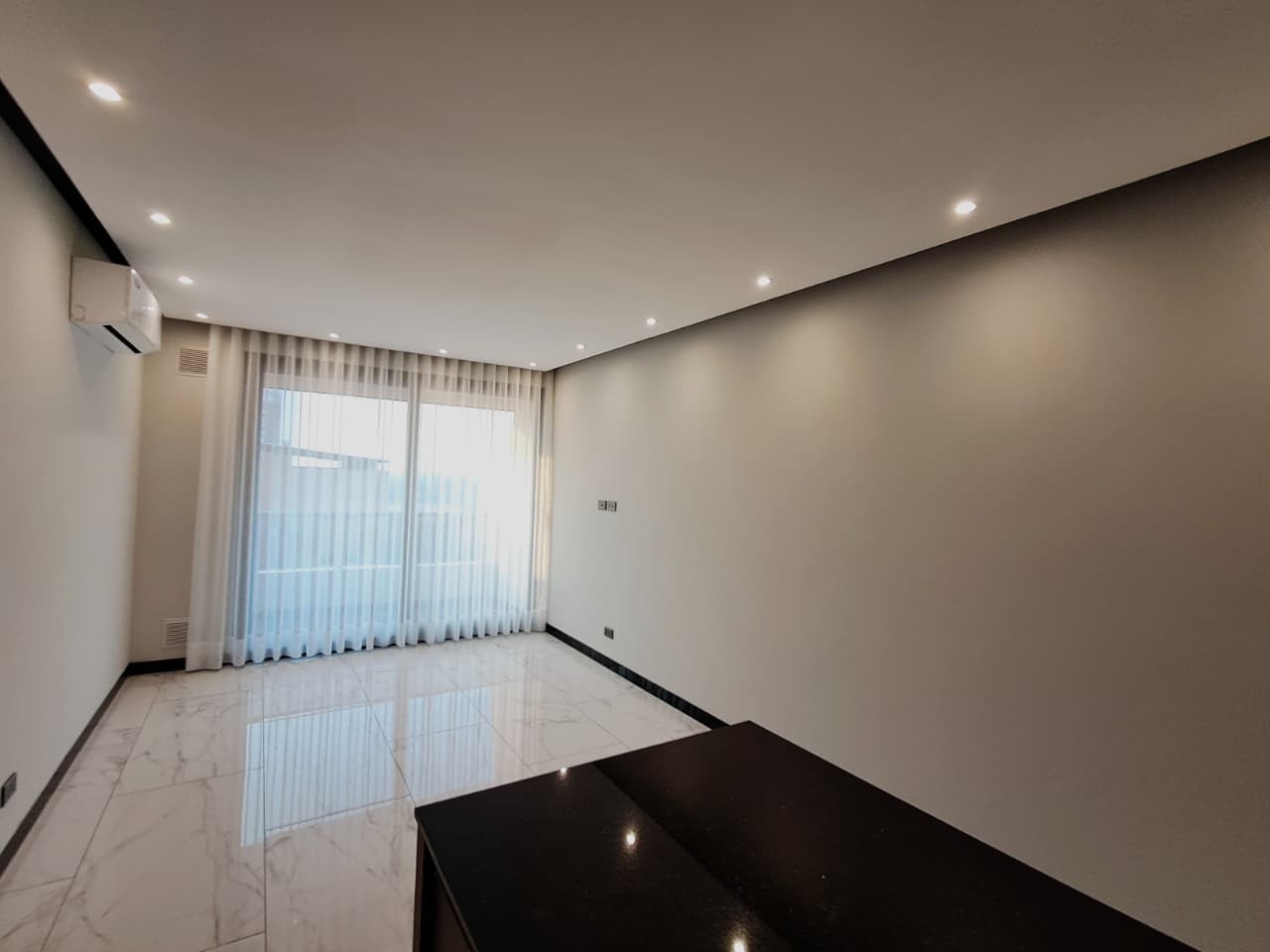 Departamento en Equipetrol en Santa Cruz de la Sierra 1 dormitorios 2 baños 1 parqueos Foto 26