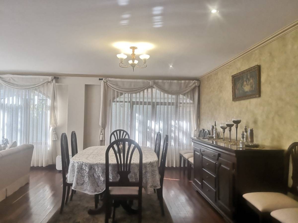 En Venta a $us 430,000 Foto 16