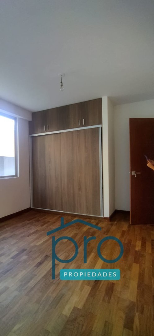 Departamento en Alto Irpavi en La Paz 3 dormitorios 4 baños 1 parqueos Foto 10