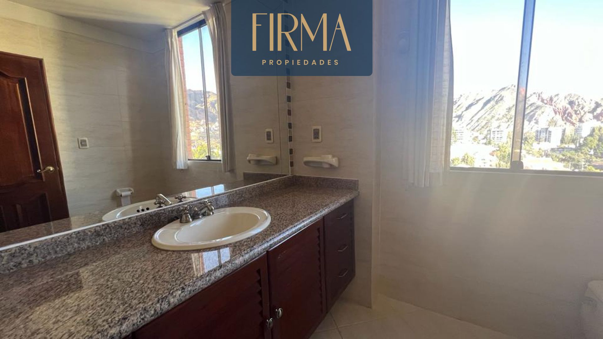 En Anticrético a $us 100,000 Foto 6