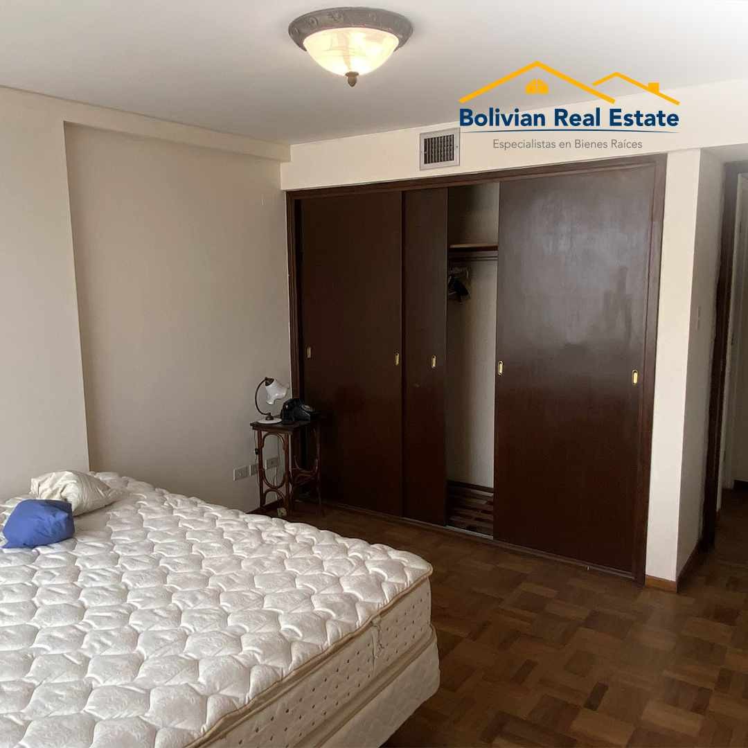 Departamento en VentaDEPARTAMENTO DE 2 DORMITORIOS EN VENTA SOBRE LA AV. ARCE 2 dormitorios 2 baños 1 parqueos Foto 5