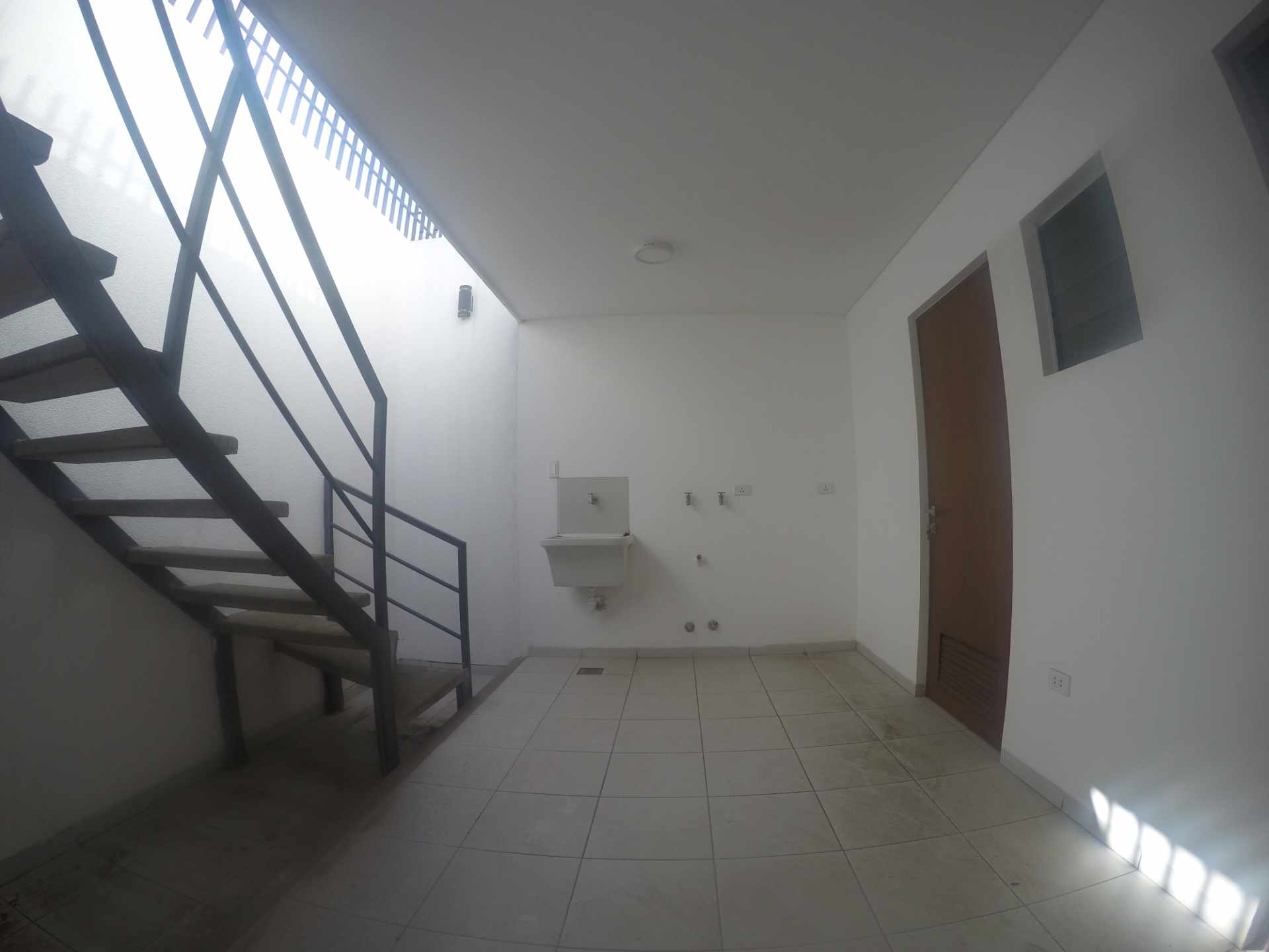 Casa en Entre 4to y 5to anillo Norte en Santa Cruz de la Sierra 3 dormitorios 4 baños 2 parqueos Foto 17
