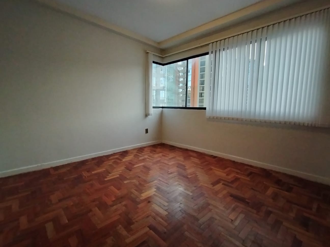 Departamento en Alquiler6 de agosto esquina campos , zona de San Jorge 4 dormitorios 3 baños 1 parqueos Foto 20