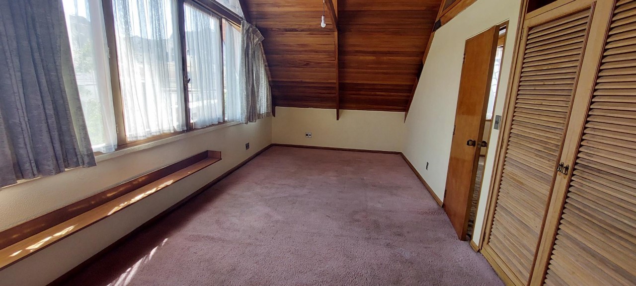 Casa en Irpavi en La Paz 3 dormitorios 3 baños 3 parqueos Foto 3