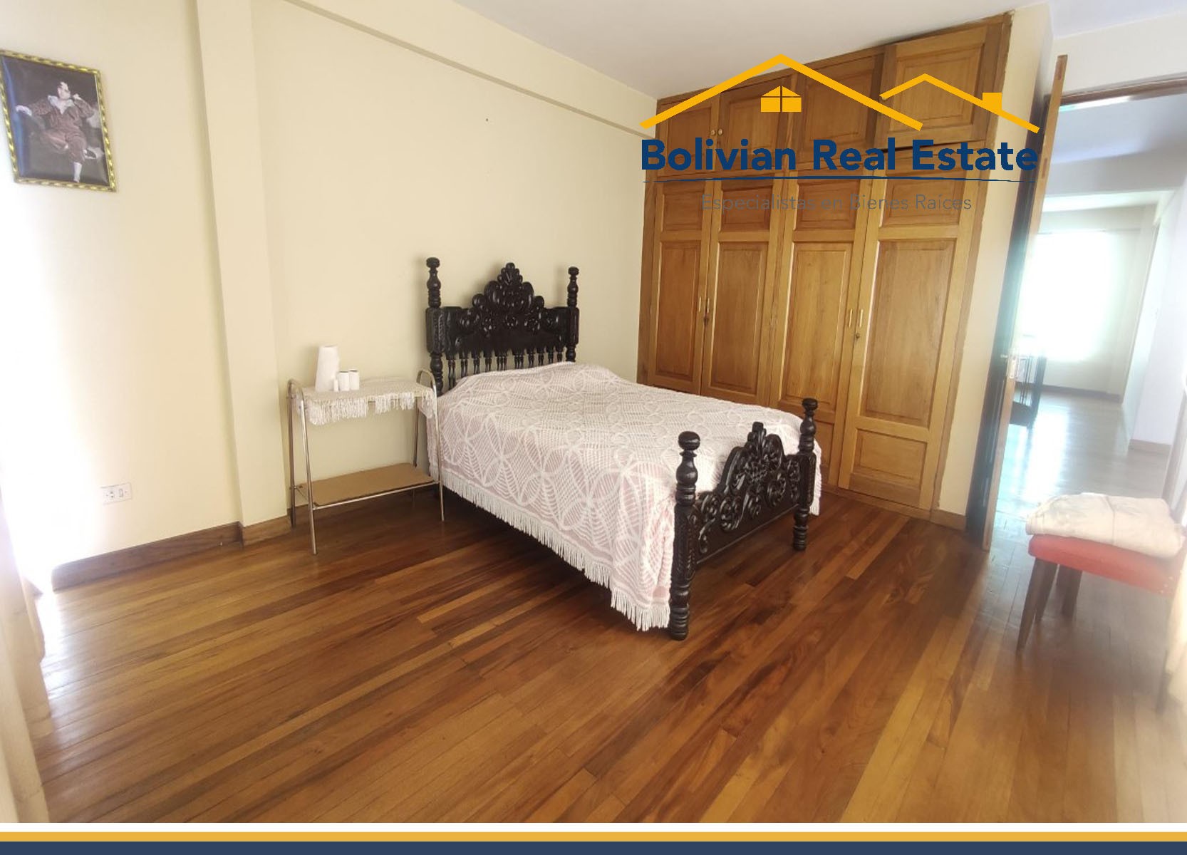 Casa en Irpavi en La Paz 7 dormitorios 6 baños 3 parqueos Foto 14