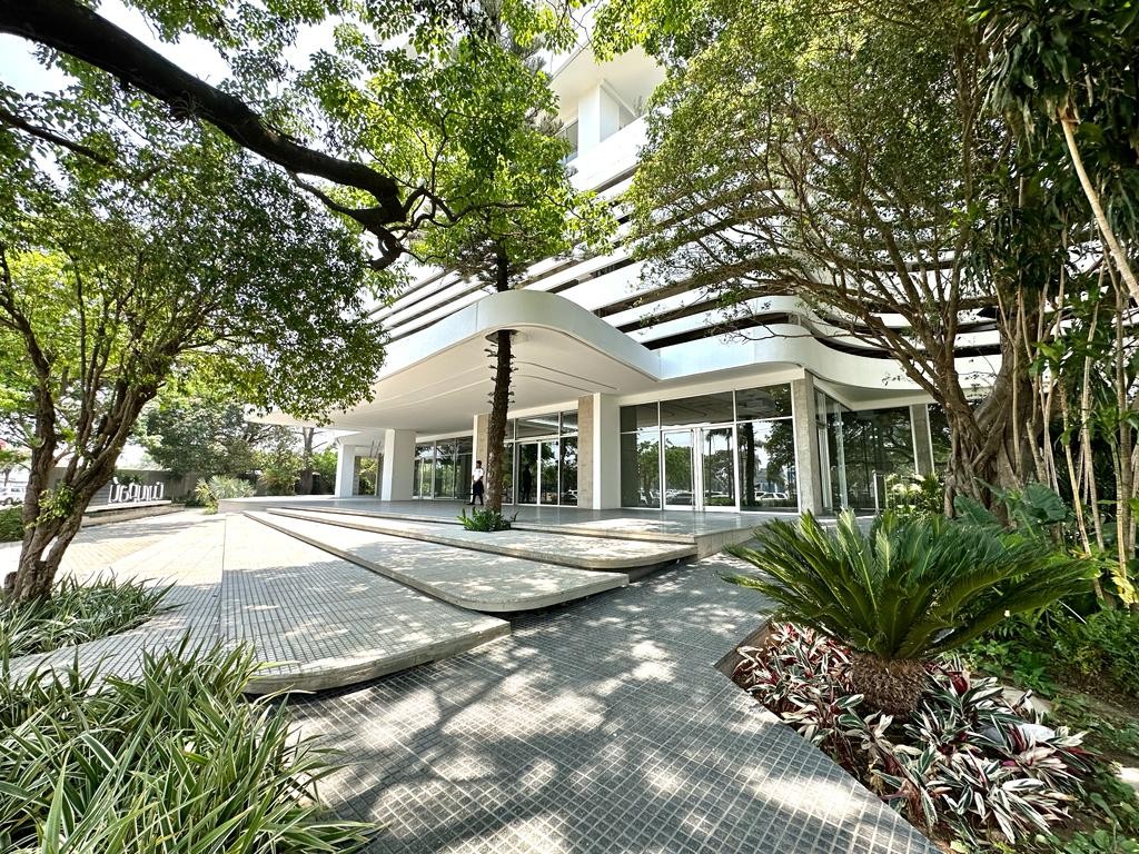 Departamento en VentaCONDOMINIO CURUPAU ISUTO DEPARTAMENTO EN VENTA  Foto 3