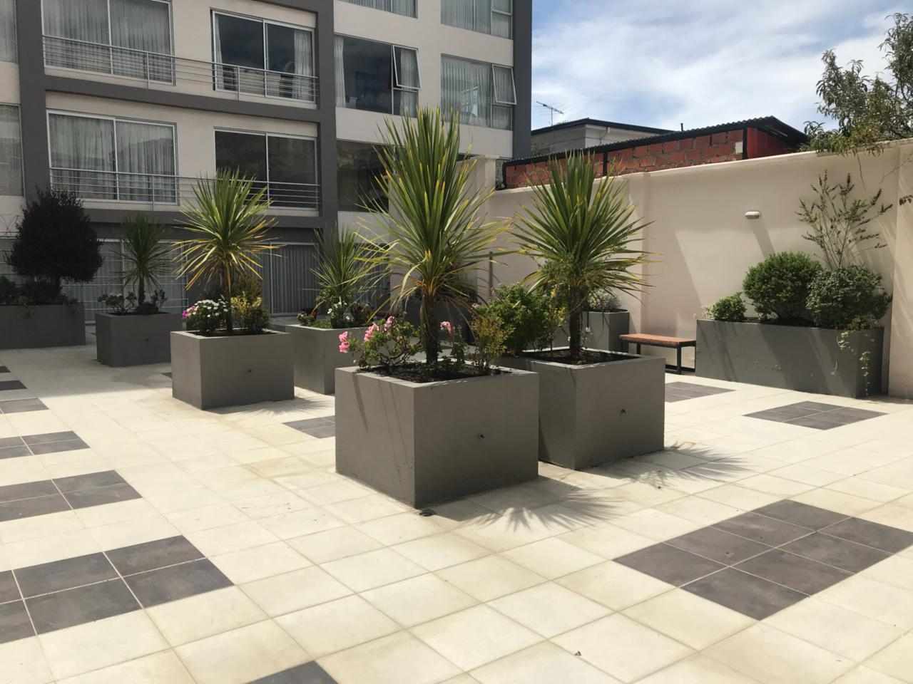 Departamento en AlquilerCALACOTO A PASOS DE LA AV. BALLIVIAN 1 dormitorios 1 baños  Foto 9