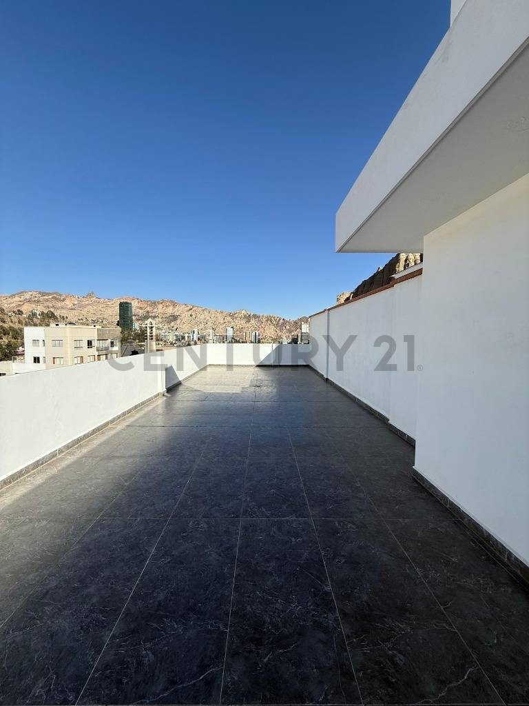 Departamento en Irpavi en La Paz 3 dormitorios 2 baños 1 parqueos Foto 10