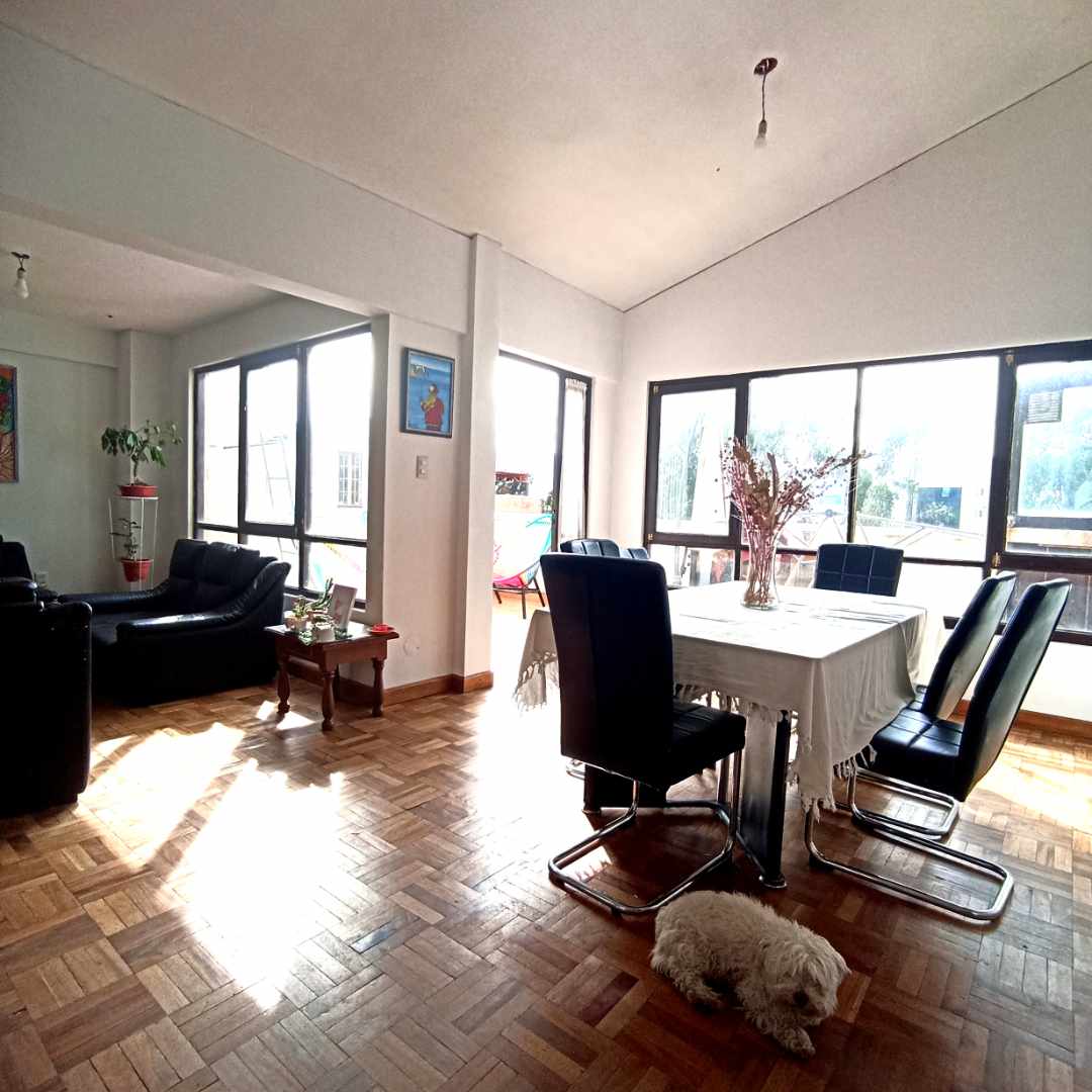 Departamento en AnticréticoLOS PINOS C. 6 BLOQUES  3 dormitorios 2 baños  Foto 10