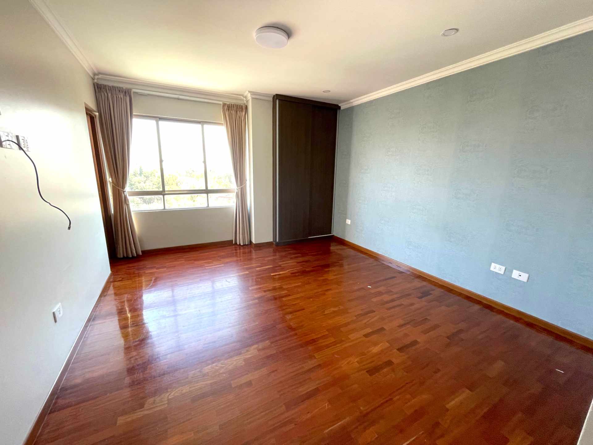 En Alquiler a Bs 3,800 Foto 8