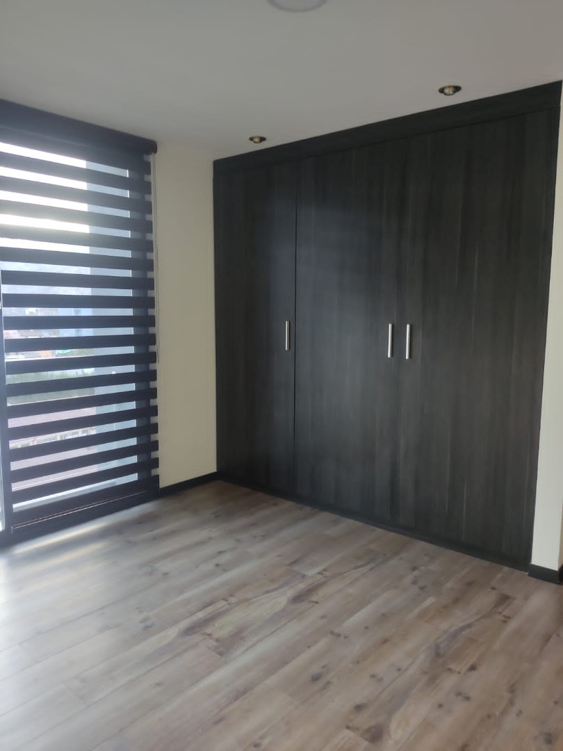 En Alquiler a $us 400 Foto 4