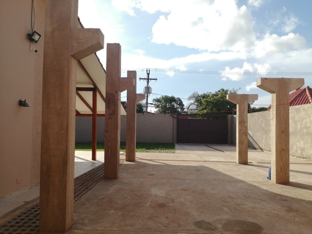 Casa 📍 Ubicación: Av. Banzer, entre 3er y 4to Anillo Norte Foto 4