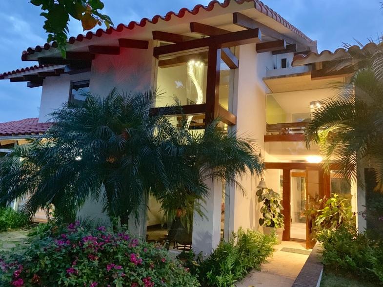 Casa en VentaUrubó - Condominio Jardines del Urubó 1  Foto 2