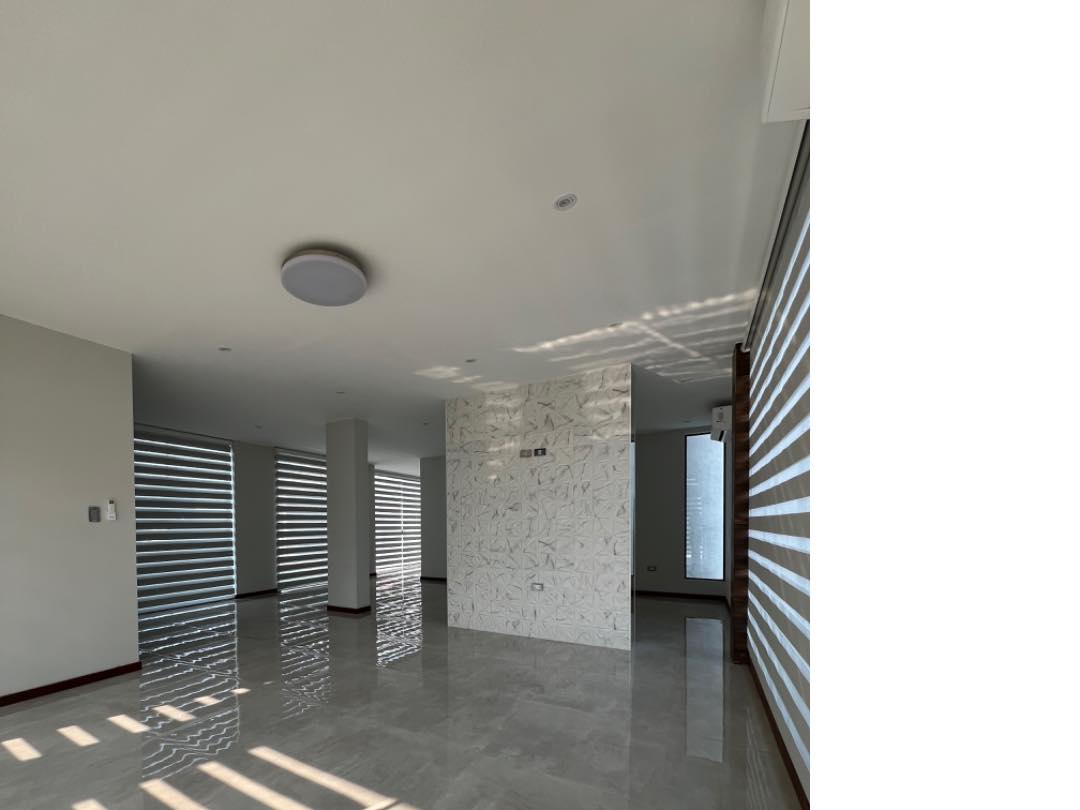 Casa en AlquilerCONDOMINIO EXCLUSIVO ZONA URUBO CERCA AL PUENTE 3 dormitorios 5 baños 4 parqueos Foto 27