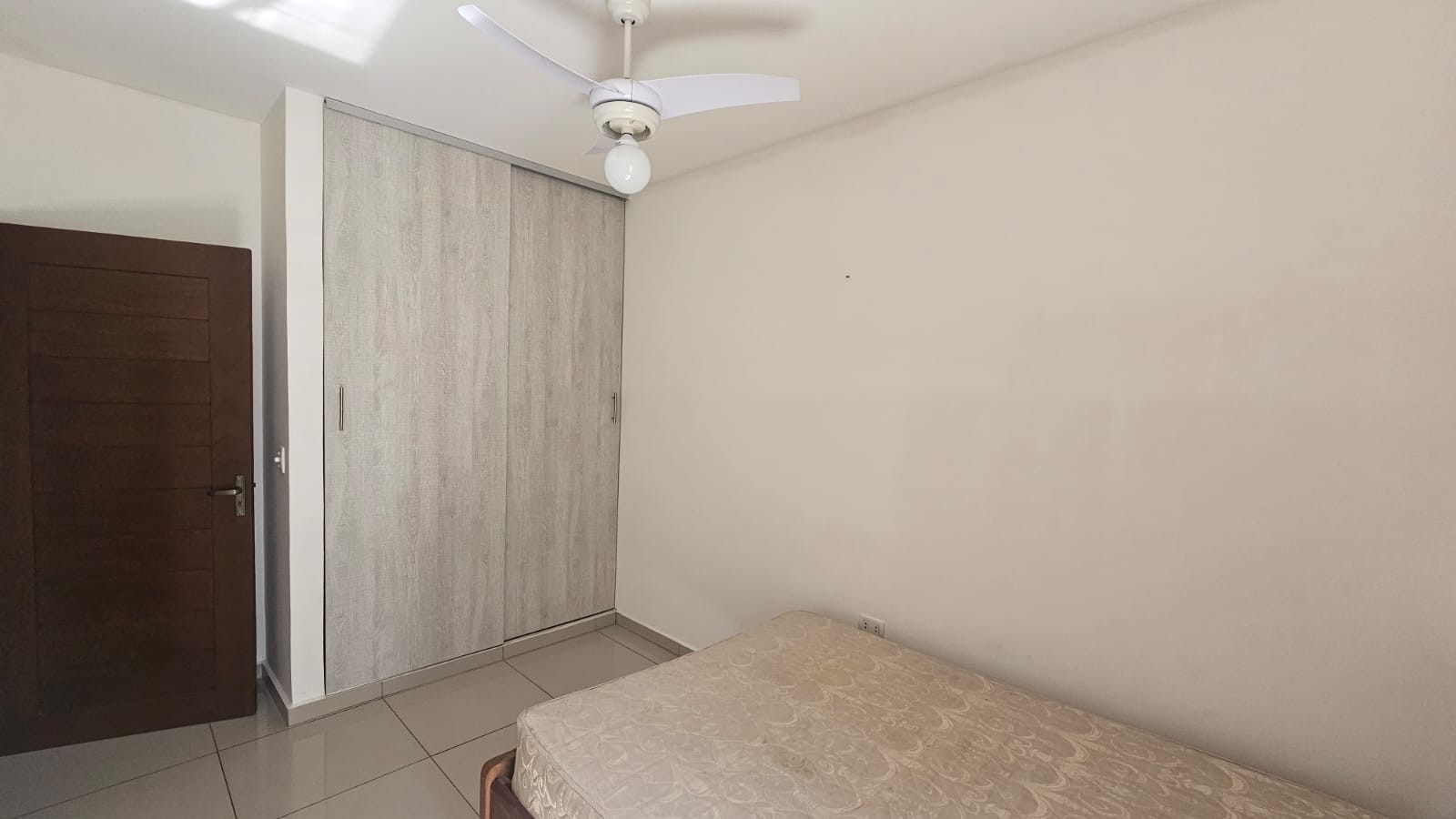 Casa en Urubó en Santa Cruz de la Sierra 3 dormitorios 2 baños 2 parqueos Foto 6