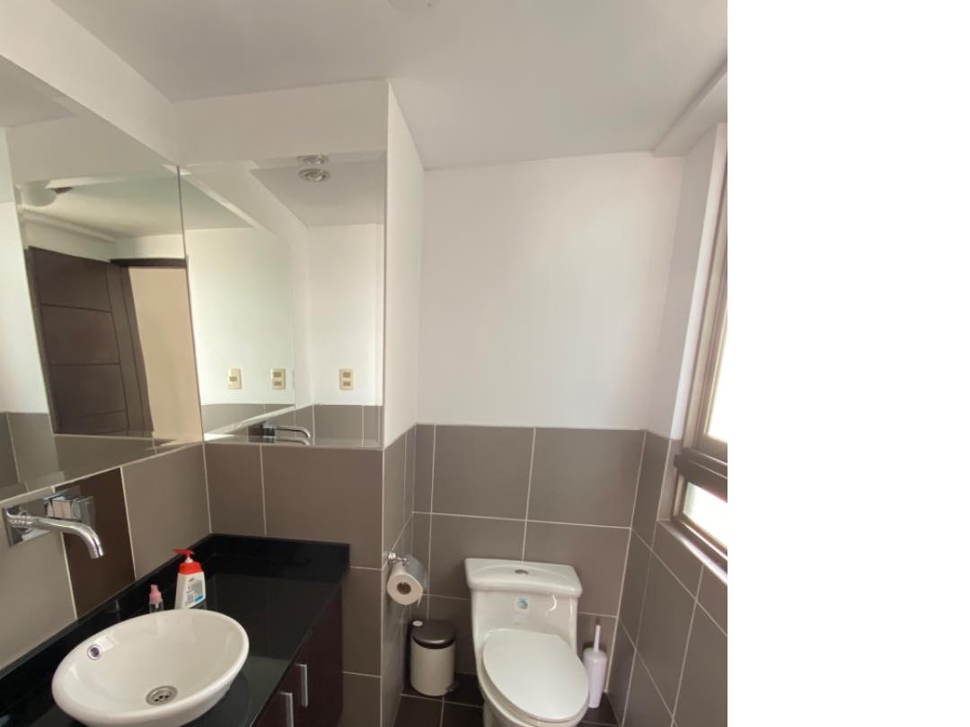 Departamento COTA COTA, 𝐄𝐗𝐂𝐄𝐋𝐄𝐍𝐓𝐄 𝐔𝐁𝐈𝐂𝐀𝐂𝐈𝐎́𝐍 - Calle 26 Foto 14