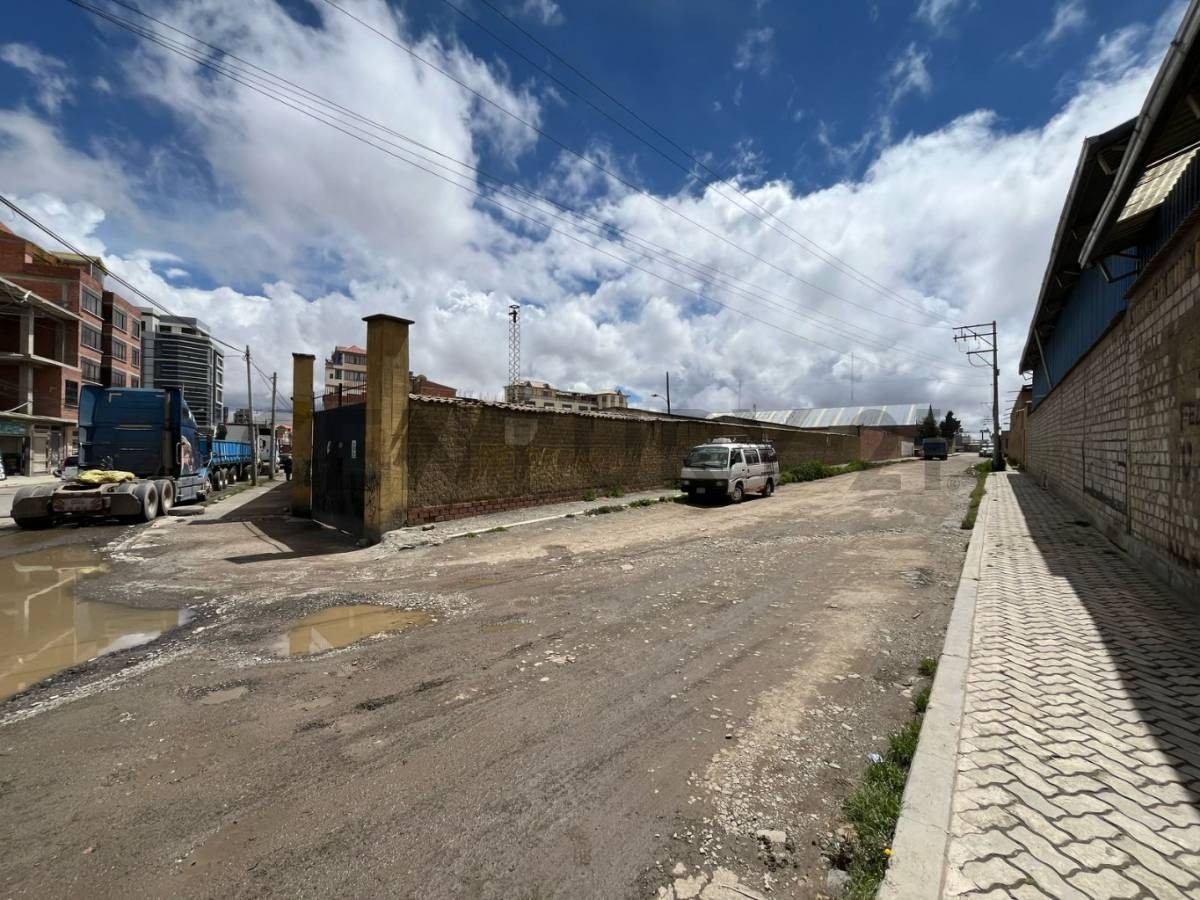 En Alquiler a Bs 19,000 Foto 4