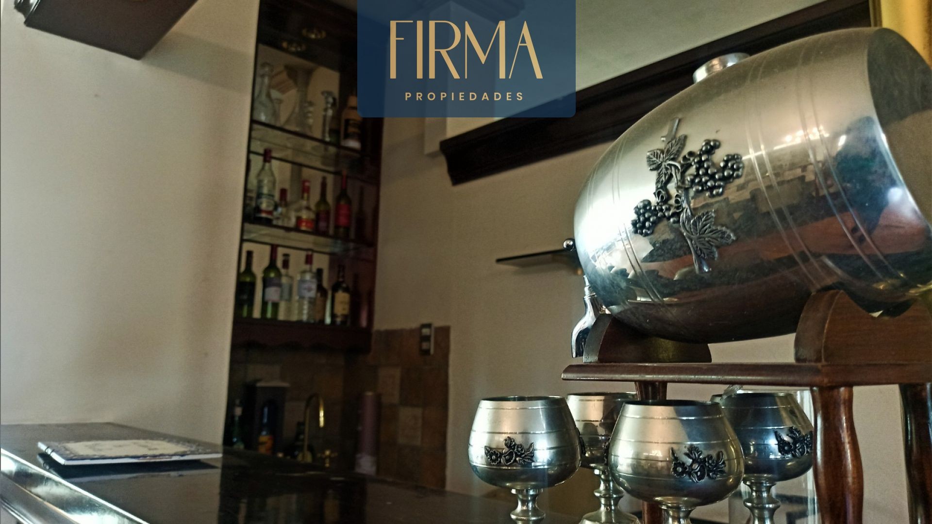 Casa en Calacoto en La Paz 4 dormitorios 5 baños 3 parqueos Foto 11