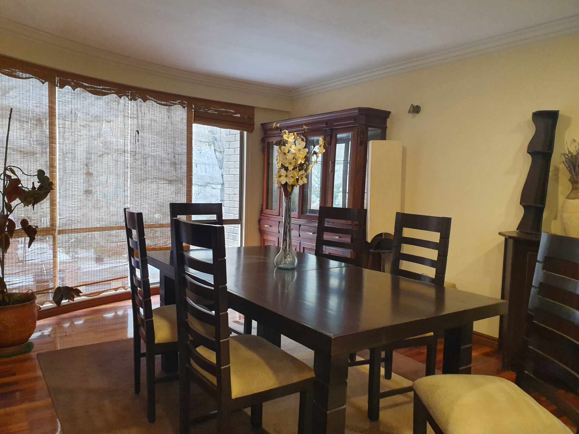 Departamento en AlquilerAchumani 4 dormitorios 5 baños 2 parqueos Foto 6