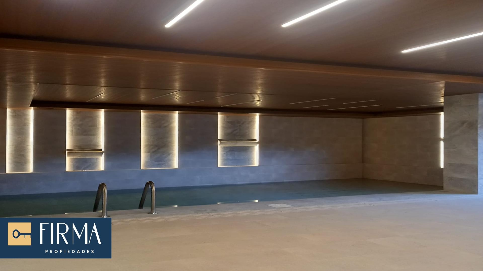 Departamento en VentaDEPARTAMENTO DE LUJO CON BALCONES EN OBRAJES 3 dormitorios 4 baños 1 parqueos Foto 3