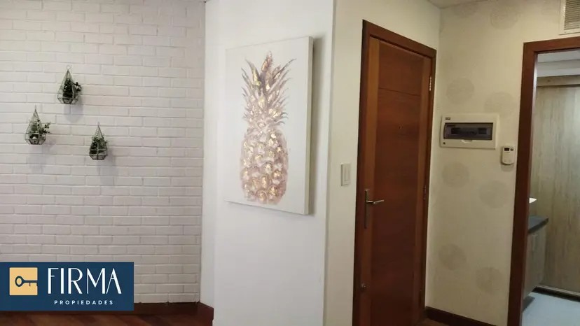 Departamento en AlquilerAvenida Ballivian esquina calle 10 de Calacoto Foto 3