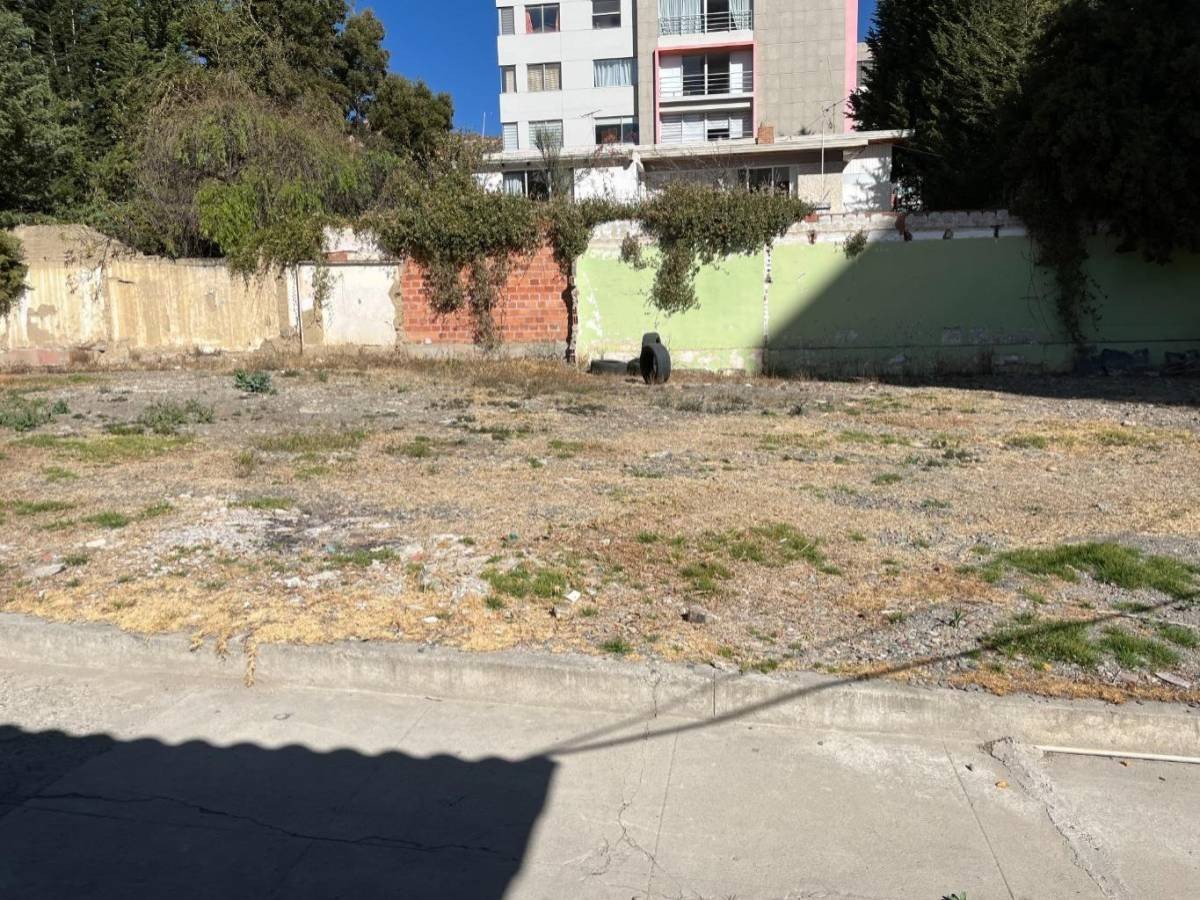 En Alquiler a Bs 17,000 Foto 5