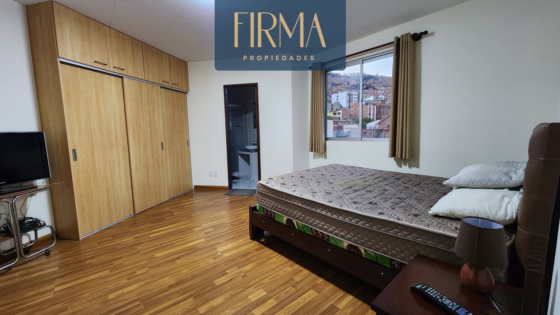 Departamento en Miraflores en La Paz 1 dormitorios 2 baños  Foto 3