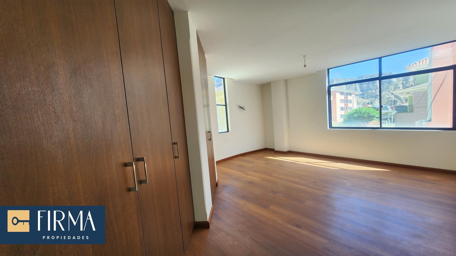 Departamento en VentaDEPARTAMENTO EN VENTA CON BALCON EN ACHUMANI Foto 5