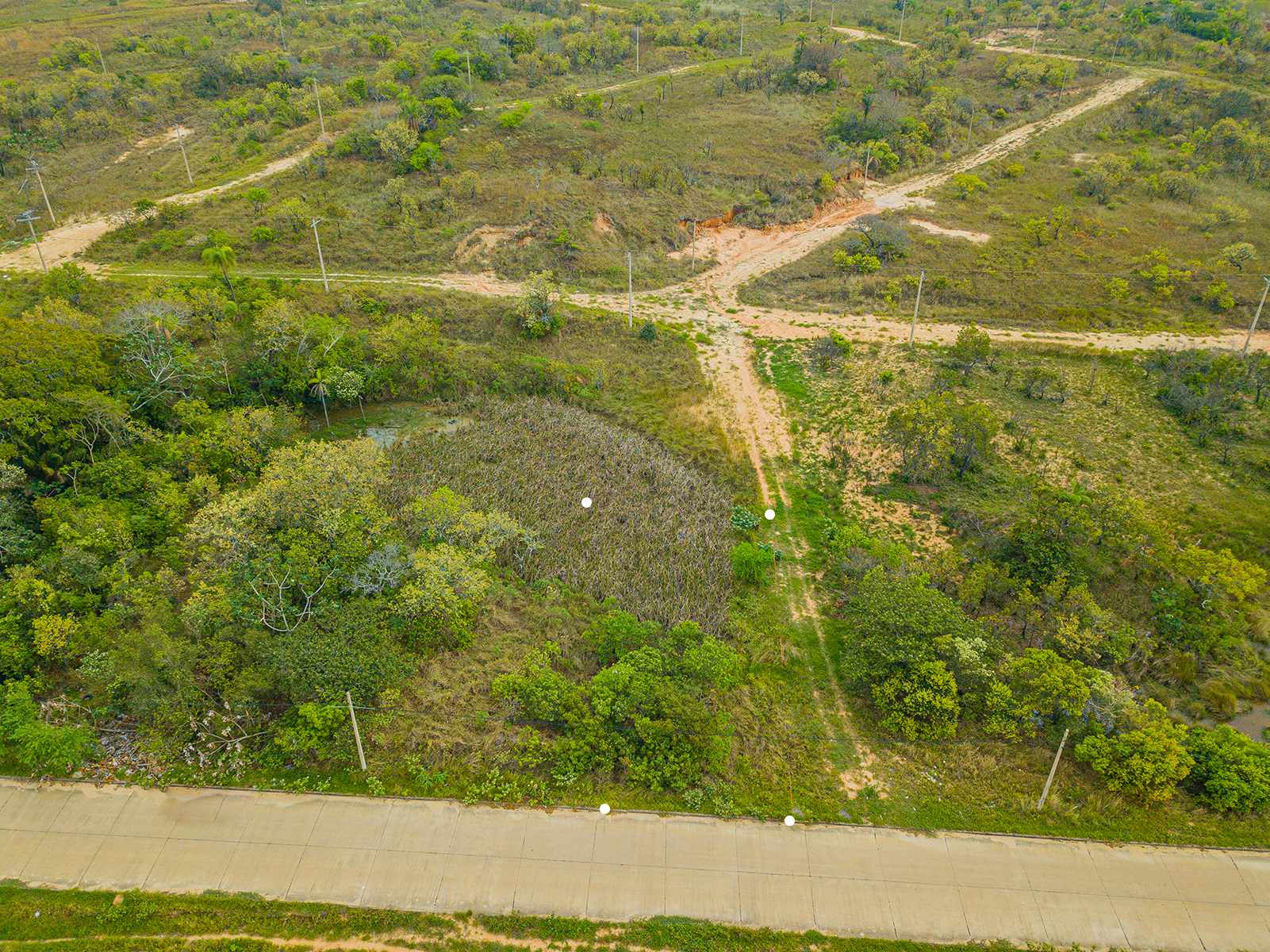 Terreno en VentaCiudad del Urubo. 15 km del cuarto anillo  Foto 6