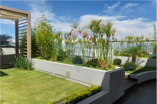 Departamento en Aranjuez en Cochabamba 3 dormitorios 4 baños 1 parqueos Foto 15