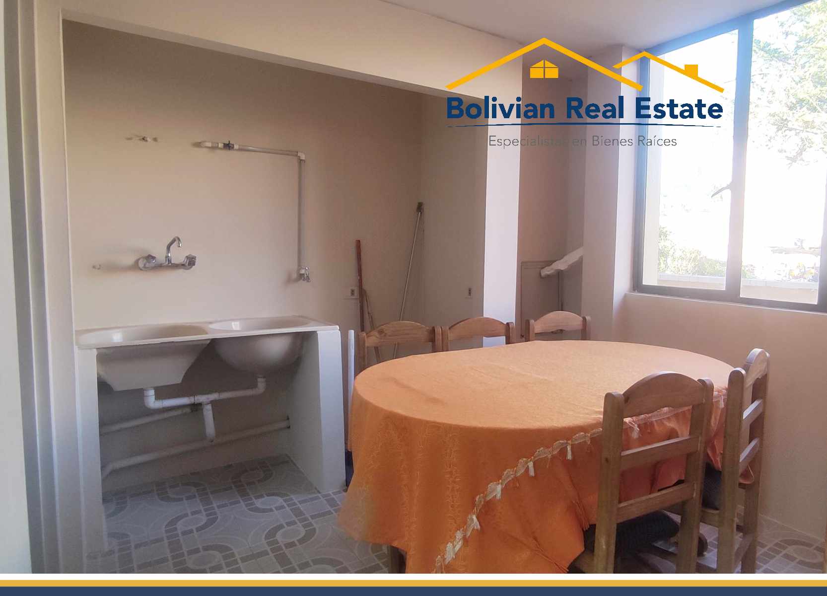 Departamento en Cota Cota en La Paz 3 dormitorios 3 baños 1 parqueos Foto 5