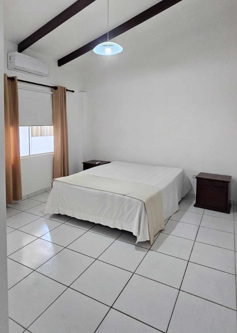 Casa en AlquilerAv. Roca Coronado 2do y 3er ANILLO  3 dormitorios 3 baños 1 parqueos Foto 4